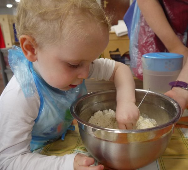 Busy Bees at East Kilbride, local nursery for childcare in East Kilbride