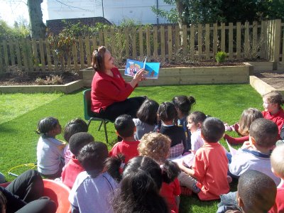 The librarian visits nursery