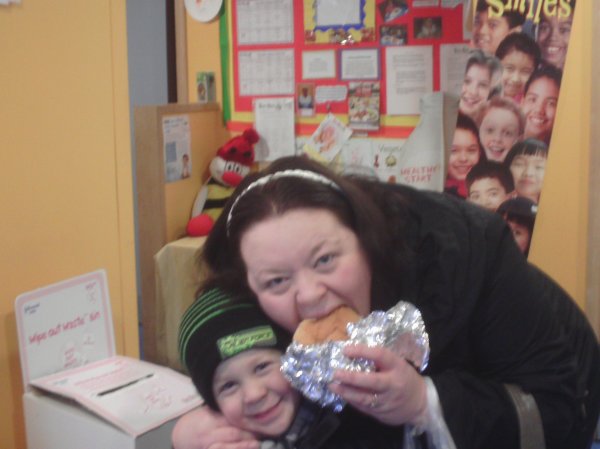 Parents enjoy breakfast rolls at Busy Bees Photo-2
