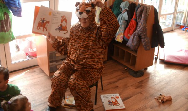 World book day 2012 Photo-4
