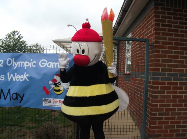 Busy Bees Torch Relay Photo-5