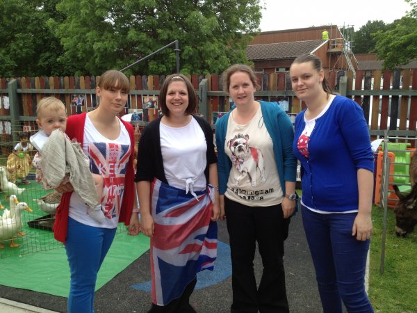 DIAMOND JUBILEE Photo-6