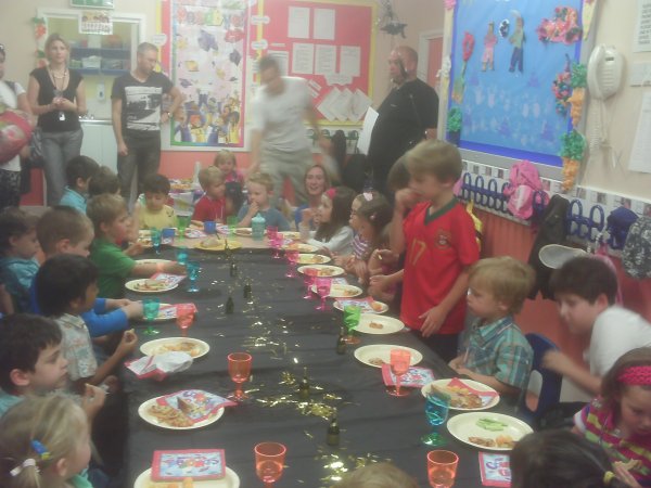 Fond farewell as children start school! Photo-3