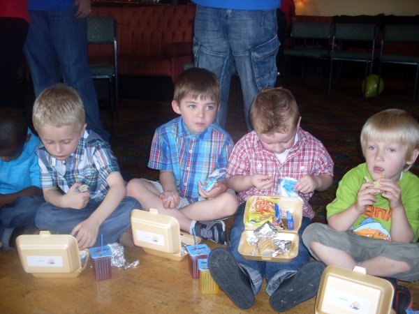 Graduation party 2010 Photo-4