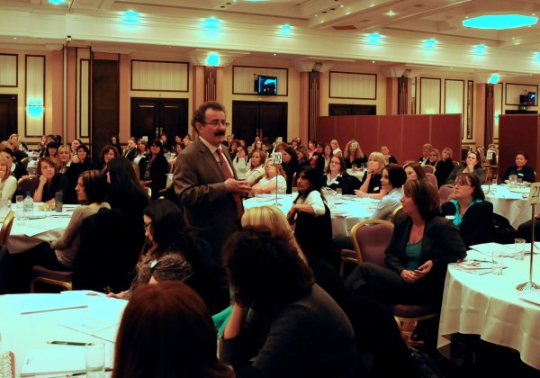 Professor Winston Appears at Busy Bees Conference Photo-3