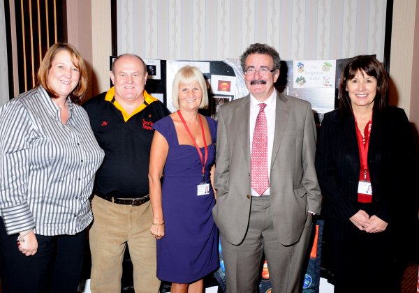 Professor Winston Appears at Busy Bees Conference Photo-4