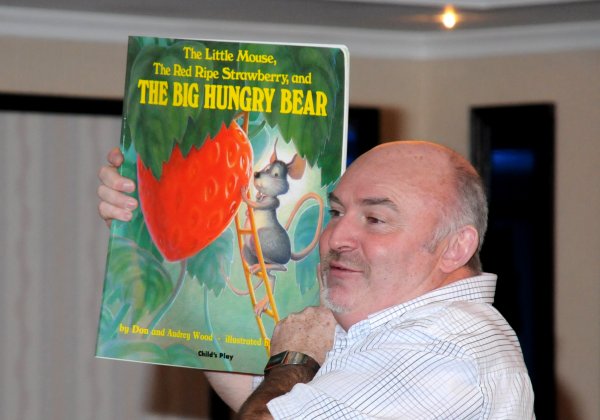 Professor Winston Appears at Busy Bees Conference Photo-6