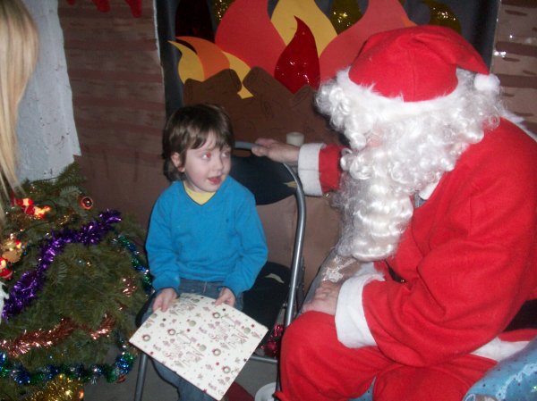 Wow! what a successful Santa's Grotto! Photo-4