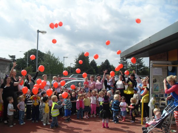 Winston's wish Balloon launch Photo-2