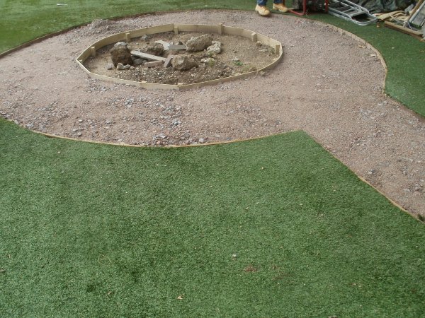 New Exciting Outdoor Area! Photo-1