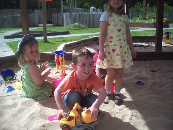 Summer Fun Day Beach Party Photo-3