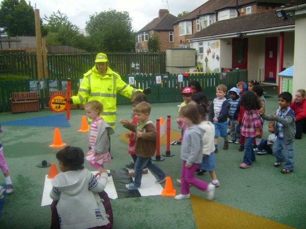 Lollipop Lady visits nursery Photo-4