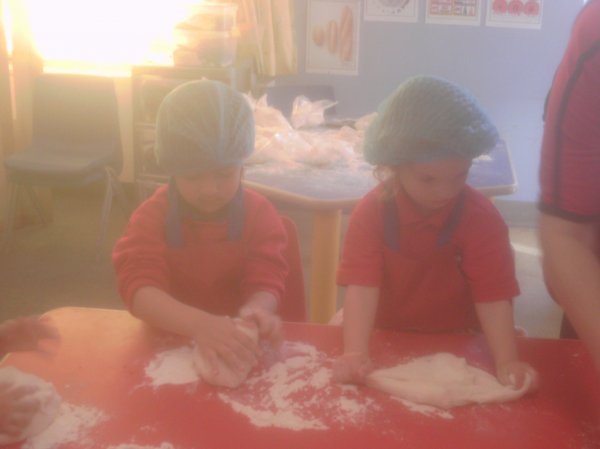 Warburtons Bread come to Nursery Photo-1
