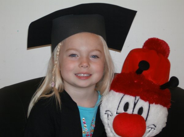 Pre-school graduation ceremony Photo-1