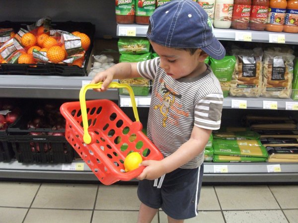 Super Shoppers Photo-2
