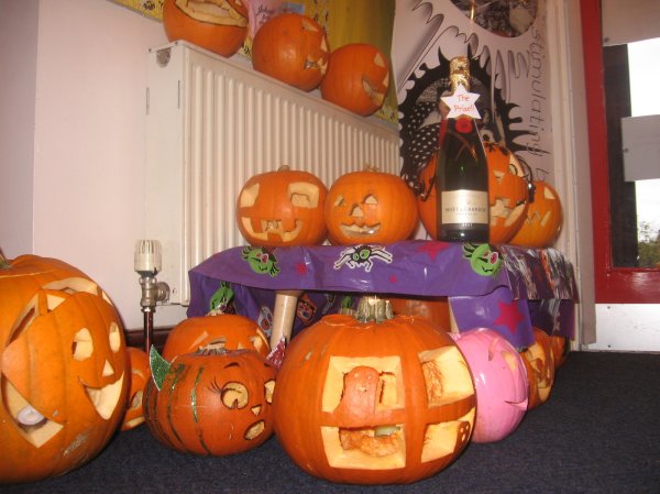 Halloween Pumpkin Competition! Photo-4