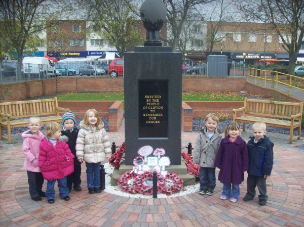 Remembrance Day 2011 Photo-5