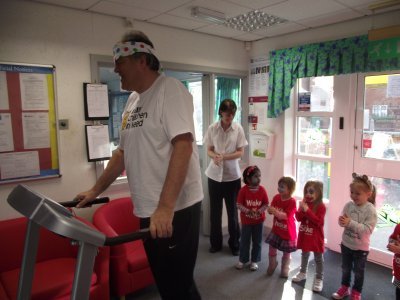 Tiny Tots Raise Lots! Photo-3